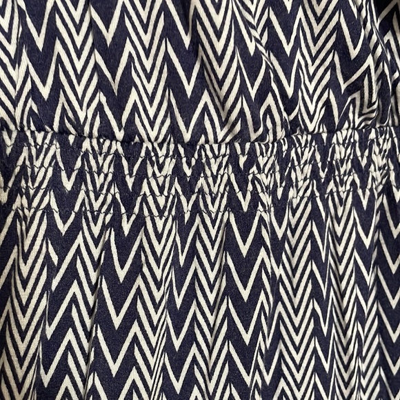 Gap Maxi Dress - Picture 3 of 3